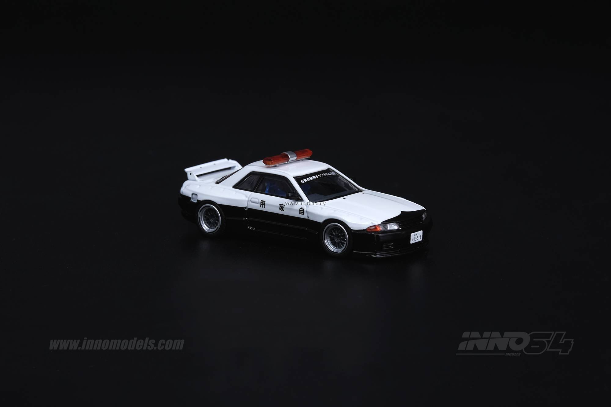 INNO MODELS INNO64 1/64 NISSAN SKYLINE GT-R R32 PANDEM ROCKET
