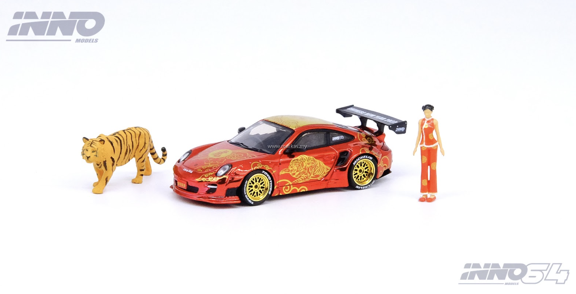 INNO MODELS INNO64 1/64 PORSCHE 997 LBWK YEAR OF THE TIGER 2022
