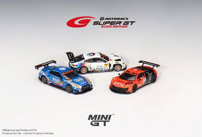 MINI GT JAPAN EXCLUSIVE 1/64 #484 BMW M4 GT3 #7 BMW TEAM